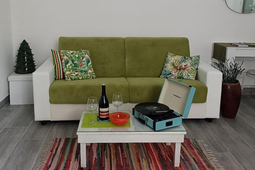 Iris Apartment 比谢列 外观 照片